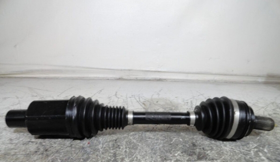 China 60 lbs staal aandrijfas / aandrijfascomponenten voor MERCEDES GLC X253 leverancier